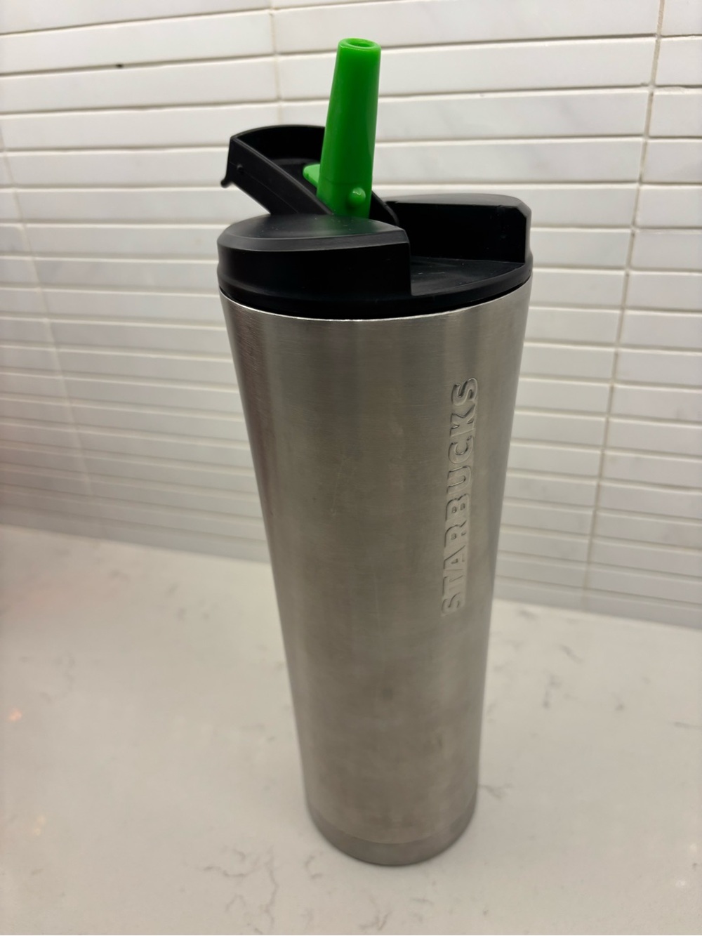 2013 Starbucks Stainless Steel Tumbler with green flip-up sipper / straw RARE
